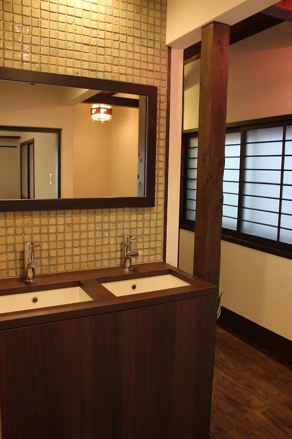 Tenma Itoya Guest House Osaka Japan